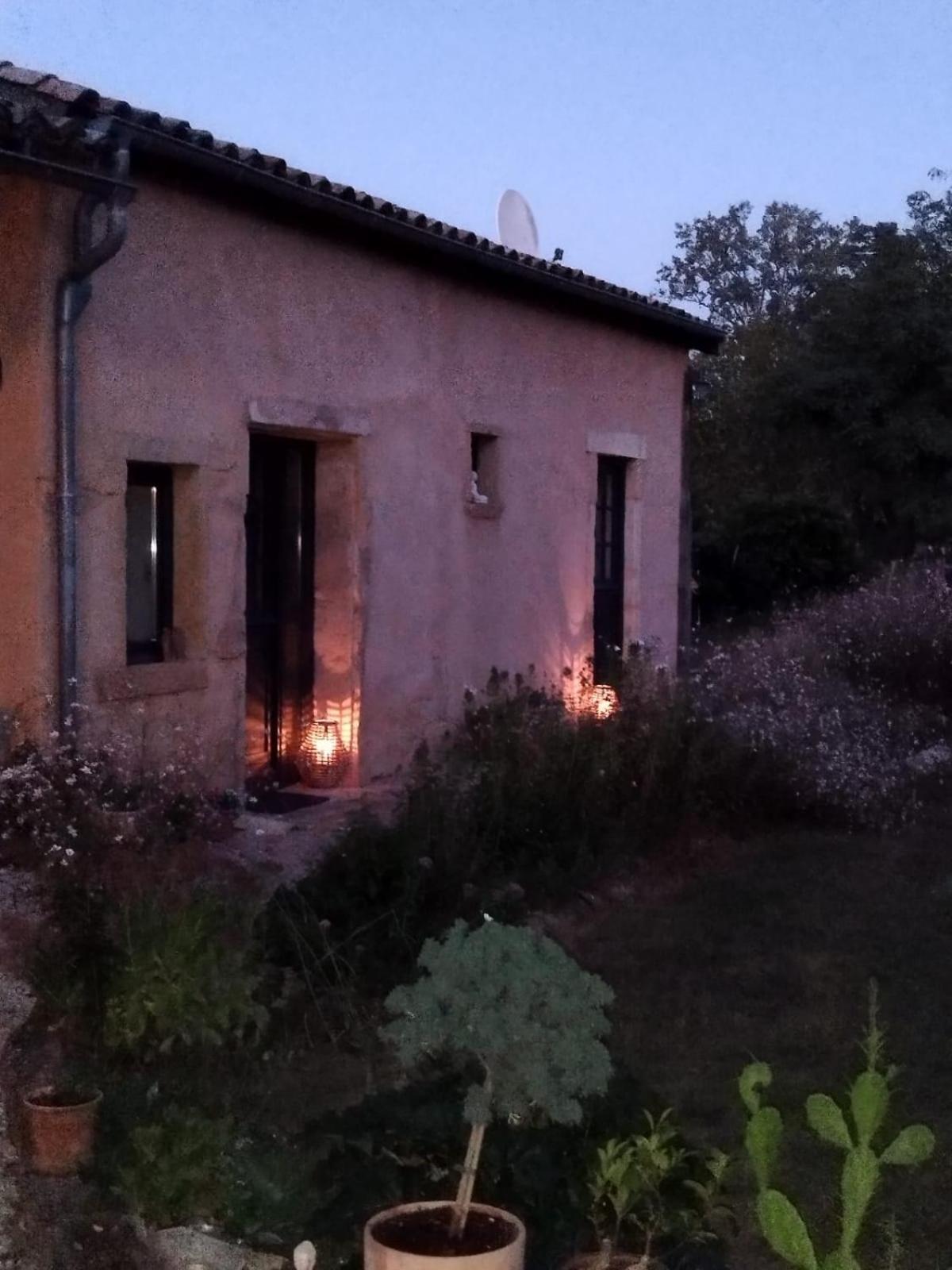 Chambres D Hotes Proche Macon Grieges Buitenkant foto